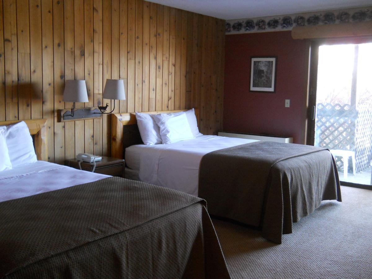 Lakewoods Resort & Golf Namekagon Pokoj fotografie